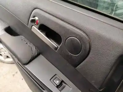 Second-hand car spare part interior left rear handle for ssangyong kyron d27dt oem iam references 