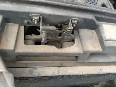 Автозапчастина б/у замок капота для audi a6 c5 (4b2) 2.4 посилання на oem iam 