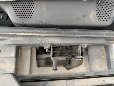 Автозапчастина б/у замок капота для audi a6 c5 (4b2) 2.4 посилання на oem iam   