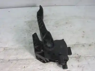 Second-hand car spare part accelerator pedal for opel corsa c (x01) 1.0 (f08, f68) oem iam references 9129423  