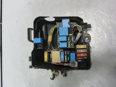 Second-hand car spare part fuse box unit for dacia logan 1 d/k9k k 7 oem iam references 243809584r