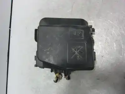 Second-hand car spare part fuse box unit for dacia logan 1 d/k9k k 7 oem iam references 243809584r  