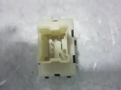 Second-hand car spare part left front power window switch for dacia logan 1 d/k9k k 7 oem iam references 254214937r  
