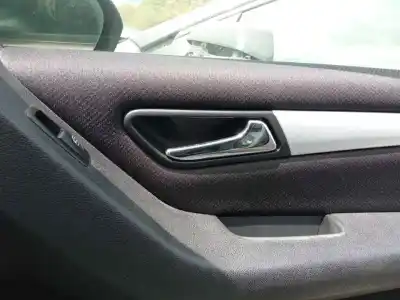Second-hand car spare part interior right front handle for mercedes-benz clase a (w169) om640941 oem iam references 