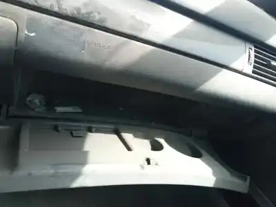 Автозапчастина б/у бардачок для audi a6 c5 (4b2) 2.5 tdi посилання на oem iam   
