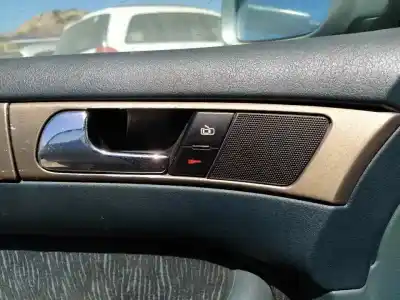 Автозапчасти б/у левая передняя внутренняя ручка за audi a6 c5 (4b2) 2.4 ссылки oem iam 