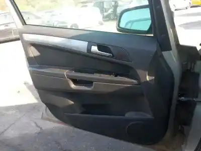 Автозапчасти б/у обивка левой передней двери за opel zafira b z19dth ссылки oem iam 