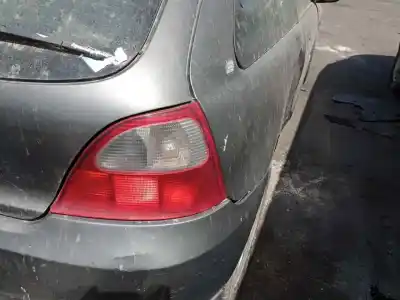 Автозапчасти б/у правый задний фонарь за mg rover rover 25 (r/rf) 14k4f ссылки oem iam 
