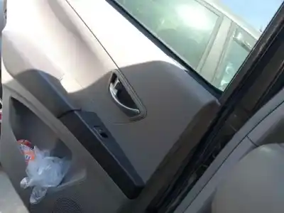 Pezzo di ricambio per auto di seconda mano comandi alzacristalli posteriore sinistro per ssangyong korando d20dtf riferimenti oem iam 