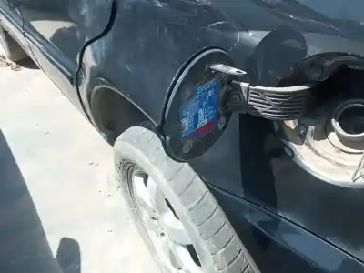 Автозапчасти б/у наружная крышка топлива за mercedes-benz clase ml (bm 163) m112942 ссылки oem iam   