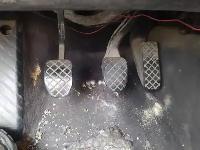 Автозапчастина б/у педаль зцеплення для audi a4 b5 (8d2) 1.9 tdi посилання на oem iam 
