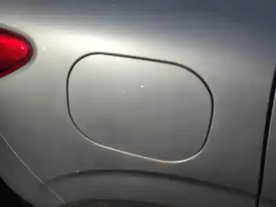 Pezzo di ricambio per auto di seconda mano TAPPO ESTERNO DEL CARBURANTE per RENAULT KADJAR  Riferimenti OEM IAM   