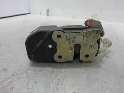 Автозапчастина б/у замок передній праві двері для chrysler voyager iv (rg, rs) 2.5 crd посилання на oem iam 4894522aa