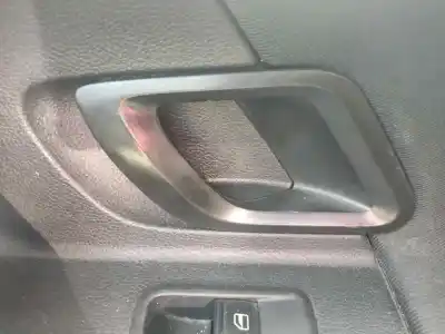 Peça sobressalente para automóvel em segunda mão PUXADOR INTERIOR DIANTEIRO DIREITO por SKODA FABIA (5J2 )  Referências OEM IAM 5J0837226BFKZ  