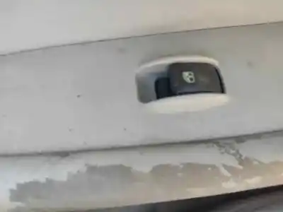 Second-hand car spare part right front power window switch for kia opirus (gh) 3.5 oem iam references 