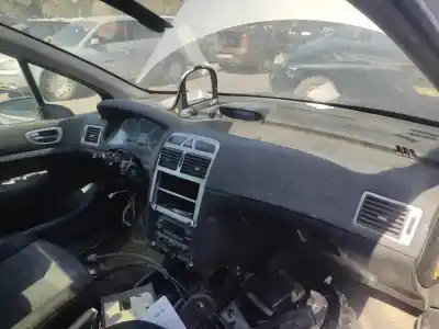 Автозапчастина б/у панель приладів для peugeot 307 break (3e) 2.0 hdi 110 посилання на oem iam 