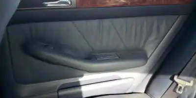 Автозапчастина б/у обликка задніх правіх дверей для audi a6 c5 (4b2) 2.4 посилання на oem iam 