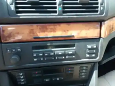 Peça sobressalente para automóvel em segunda mão sistema de áudio / rádio cd por bmw serie 5 berlina (e39) m51d25 referências oem iam 