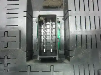 Second-hand car spare part fuse box unit for citroen c4 grand picasso 9hz oem iam references 966405908001  