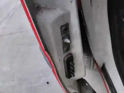 Автозапчасти б/у замок правой боковой двери за fiat i doblò (119) 223b1000 ссылки oem iam 