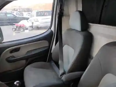 Автозапчасти б/у правый передний ремень безопасности за fiat i doblò (119) 223b1000 ссылки oem iam 