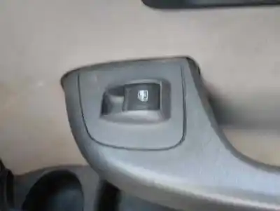 Автозапчасти б/у выключатель переднего правого окна за fiat i doblò (119) 223b1000 ссылки oem iam 