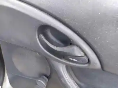 Автозапчасти б/у внутренняя задняя правая ручка за ford focus familiar (cak) ffda ссылки oem iam 