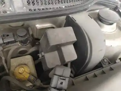 Автозапчасти б/у блок реле/предохранителей за audi a3 (8l) apg ссылки oem iam 