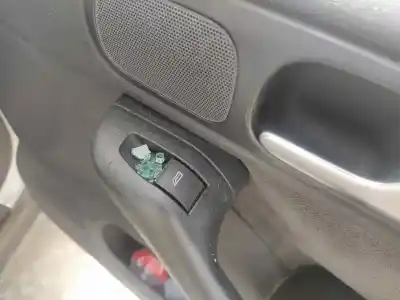 Автозапчасти б/у выключатель переднего правого окна за audi a3 (8l) apg ссылки oem iam 