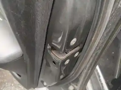 Автозапчастина б/у замок передній праві двері для toyota corolla (e12) 1cdftv посилання на oem iam 