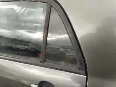 Автозапчастина б/у ліве задне скорівне скло для toyota corolla (e12) 1cdftv посилання на oem iam 43r00048