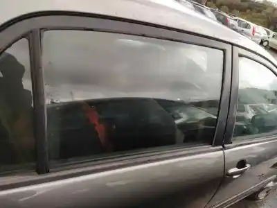 Автозапчастина б/у задне праве скло для toyota corolla (e12) 1cdftv посилання на oem iam 43r00048