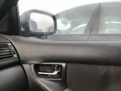 Автозапчастина б/у усередині передня права ручка для toyota corolla (e12) 1cdftv посилання на oem iam 
