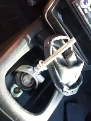 Pezzo di ricambio per auto di seconda mano leva del cambio per volkswagen passat b5 (3b2) 1.6 riferimenti oem iam 