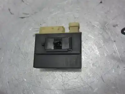 Second-hand car spare part relay for citroen c4 grand picasso 9hz oem iam references 9801916680  