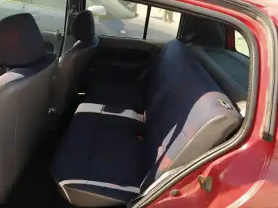 Автозапчастина б/у лівий задній гачок для renault clio ii fase ii (b/cb0) g-d4f712 посилання на oem iam 