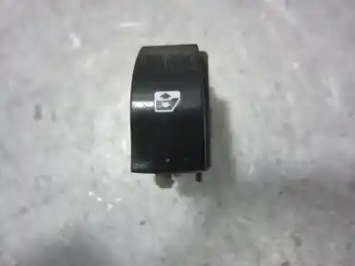Second-hand car spare part RIGHT FRONT POWER WINDOW SWITCH for RENAULT SCENIC II (JM) (2003->)  OEM IAM references 28082  