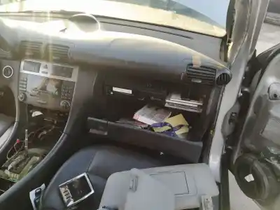 Автозапчастина б/у передня права подушка безопасности для mercedes-benz clase c (w203) c 230 kompressor (203.040) посилання на oem iam 