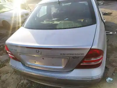 Автозапчастина б/у обработка задніх дверей для mercedes-benz clase c (w203) c 230 kompressor (203.040) посилання на oem iam 