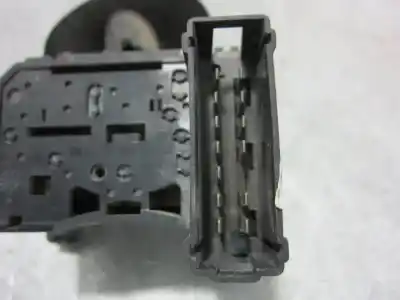 Pezzo di ricambio per auto di seconda mano comando pulito per renault trafic combi (ab 4.01) f9qu7 riferimenti oem iam 8200070265  