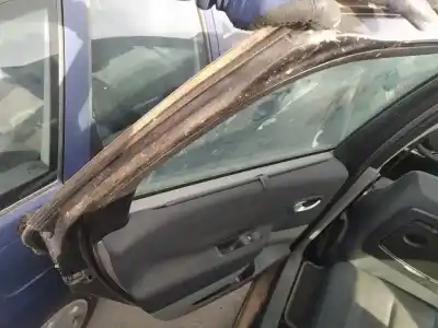 Автозапчасти б/у левая задняя внутренняя ручка за renault scenic ii (jm) k4m782 ссылки oem iam 