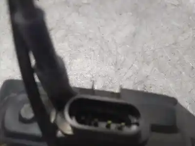 Автозапчастина б/у замок передніх дверей лівий для renault scenic ii (jm) k4m782 посилання на oem iam 119122  