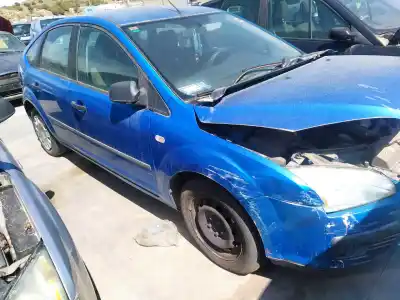 Peça sobressalente para automóvel em segunda mão GUARDA-LAMAS DIANTEIRO DIREITO por FORD FOCUS BERLINA (CAP)  Referências OEM IAM   