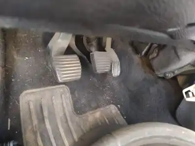 Pezzo di ricambio per auto di seconda mano PEDALE DELLA FRIZIONE per PEUGEOT 206  Riferimenti OEM IAM   