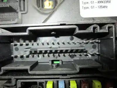 Автозапчасти б/у блок реле/предохранителей за opel corsa c [z12xep ссылки oem iam 28084929  