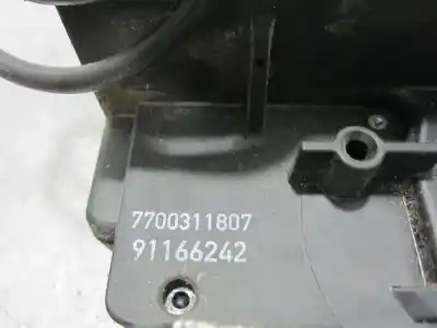 Автозапчасти б/у замок левой передней двери за renault trafic combi (ab 4.01) f9qu7 ссылки oem iam 7700311807  