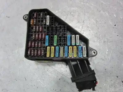 İkinci el araba yedek parçası RÖLE/SIGORTA KUTUSU için SEAT IBIZA III (6L1)  OEM IAM referansları 6Q0941828B  