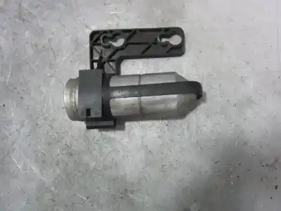 Автозапчастина б/у повітряний фільтр для chrysler voyager iv (rg, rs) 2.5 crd посилання на oem iam 32316716841  