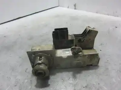 Автозапчастина б/у замок передніх дверей лівий для ford tourneo connect (tc7) tourneo connect (tc7) (2002 - 2013) посилання на oem iam 999943e  