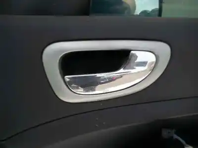 Автозапчасти б/у внутри передней правой ручки за peugeot 307 break (3e) 2.0 hdi 110 ссылки oem iam 9643604477